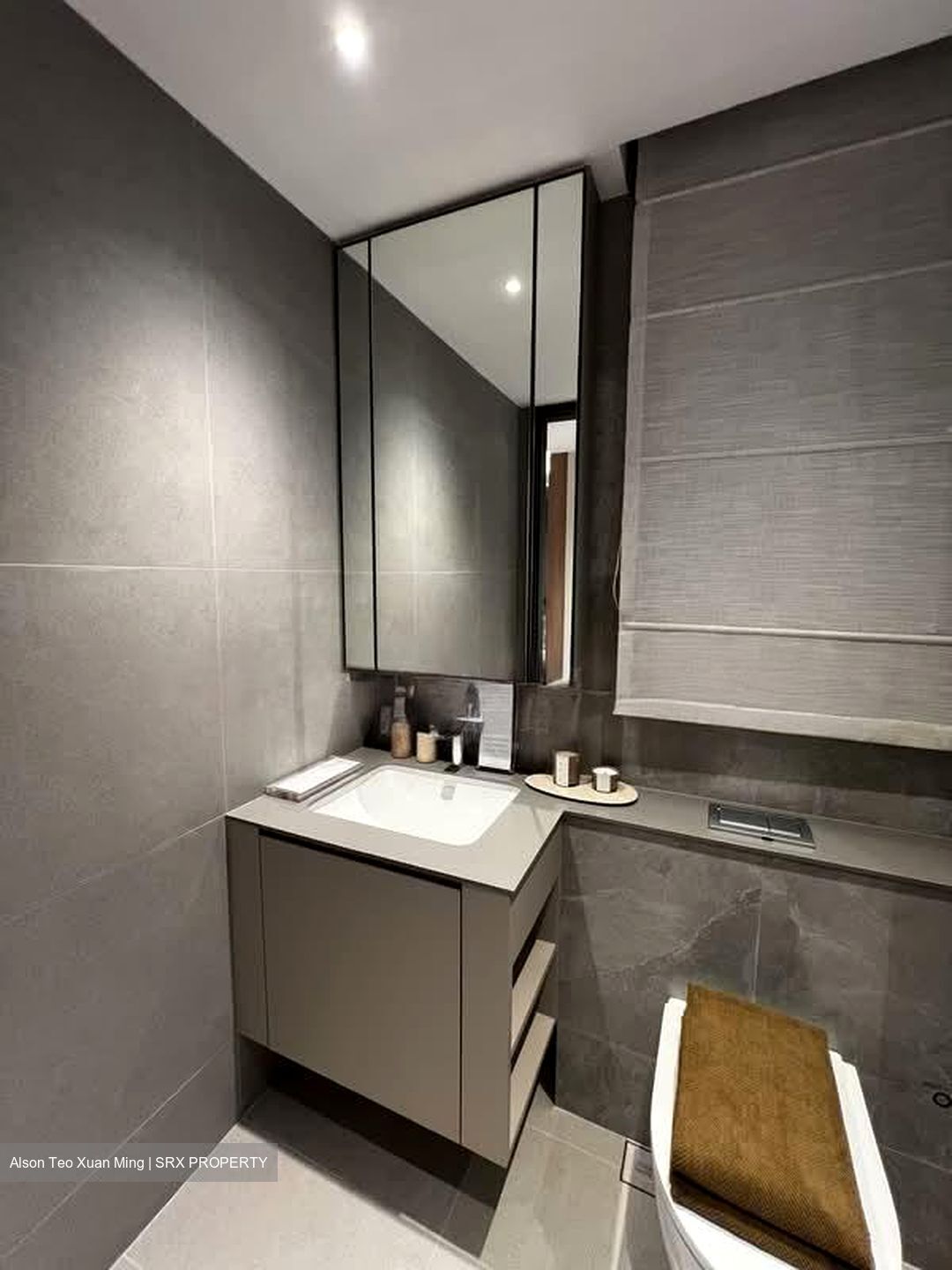 Canberra Crescent Residences (D27), Apartment #549973491